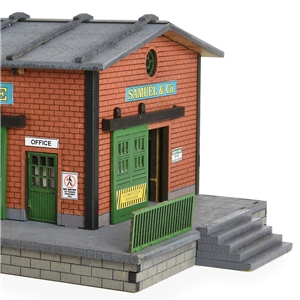 HO/OO Scale Warehouse w/Motorized Working Doors