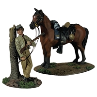 Dismounted Confederate Cavalryman Resting with Mount - 2 pieces in box