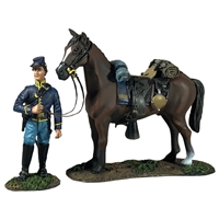 Federal Cavalry Trooper Holding Horse - 2 pieces in box