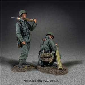 Preparing for Action, No.2 Two Members of a German 88 FlaK Gun