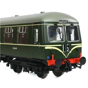 31-326B Class 105 2-Car DMU BR Green (Speed Whiskers) -03