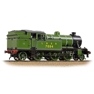 31-616 LNER V1 Tank 7684 LNER Lined Green (Revised) REAR