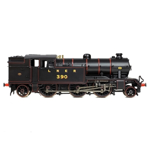 31-617 LNER V3 Tank 390 LNER Lined Black SIDE 02