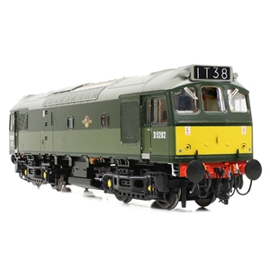32-341 Class 25/2 D5282 BR Two-Tone Green (Small Yellow Panels) -5