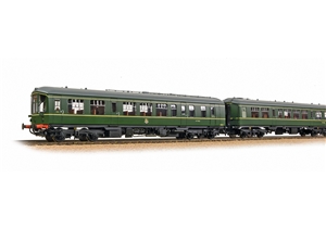 Derby Lightweight 2-Car DMU BR Green (Early Emblem)