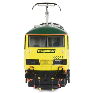 32-612A Class 90 90041 Freightliner Green Cab End