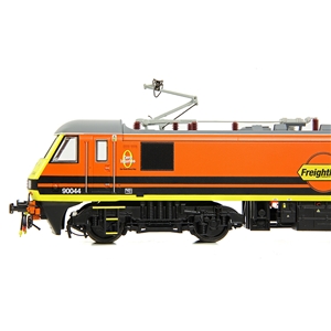 32-617 Class 90 90044 Freightliner G&W - Detail