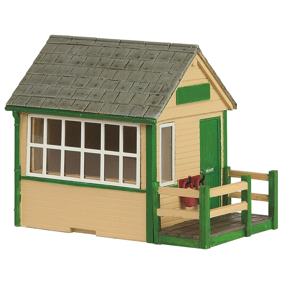 Narrow Gauge (OO9) Signal Cabin Green