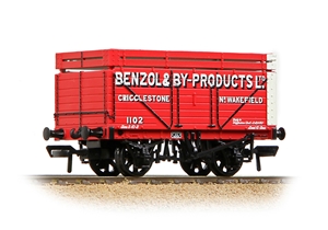 37-177A - 7 Plank Wagon with Coke Rails 