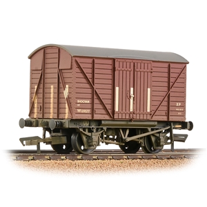 37-902B GWR 12T Shock Van Planked Ends BR Bauxite (Early)