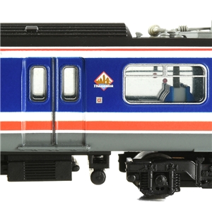 372-875 Class 319 4-Car EMU 319004 BR Network SouthEast (Revised) Crest Detail