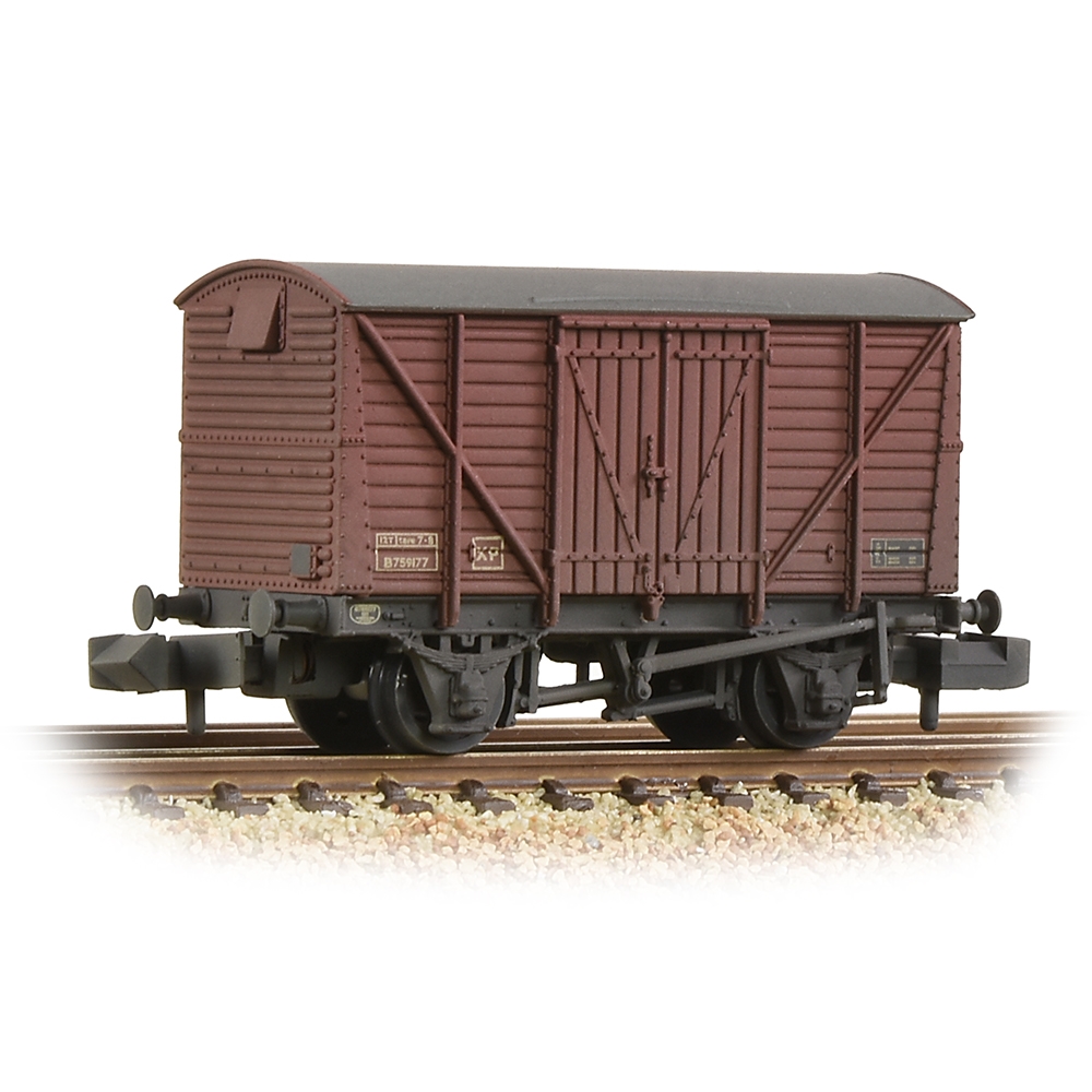 BR 12T Ventilated Van Planked Sides BR Bauxite (Late) [W]