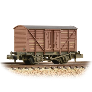 373-728 BR 10T Insulated Ale Van BR Bauxite (Early)