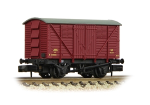 BR 10T Meat Van BR Crimson