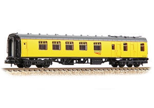 BR Mk1 BCK Brake Composite Corridor Network Rail Yellow