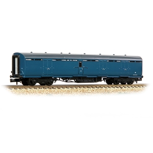 374-863 LNER Thompson Full Brake BR Blue
