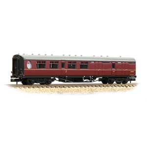 376-277A LNER Thompson Brake Second Corridor BR Maroon