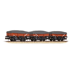377-492 5 Plank China Clay 3-Wagon Pack BR Bauxite (Early) with Flat Canopy