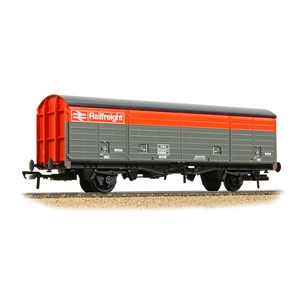 38-144B BR VDA Van BR Railfreight Red & Grey