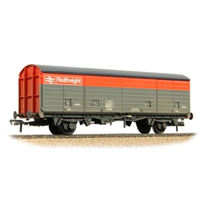 38-144C BR VDA Van BR Railfreight Red & Grey [W]