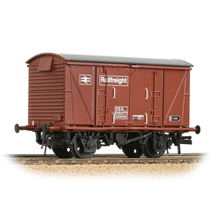 38-880 BR VEA ‘Vanwide’ BR Freight Brown (Railfreight)