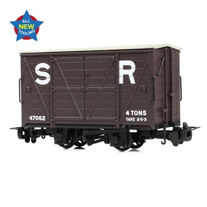 393-126 RNAD Box Van SR Brown - ANGLE