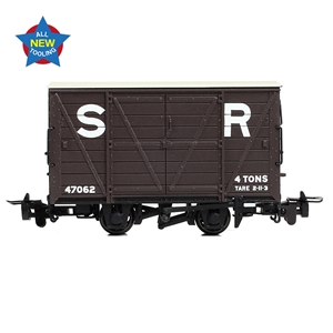 393-126 RNAD Box Van SR Brown -SIDE