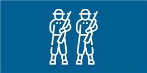 All figures and artillery