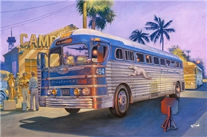 US 1947 PD-3751 “Greyhound Lines” Silverside Bus