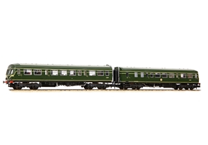 Class 101 2-Car 'Power Twin' DMU BR Green (Speed Whiskers)
