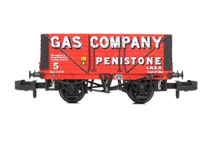 8 Plank Wagon Fixed Ends 'Gas Company Penistone' Red