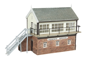 44-0159 Brick and Timber Signal Box