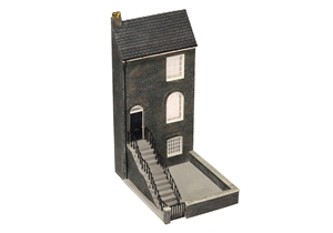 44-217 Low Relief Three Storey City House