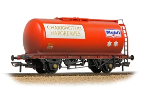 BR 45T TTA Tank Wagon 'Charrington Hargreaves/Mobil' Red [W]