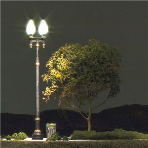 O Double Lamp Post