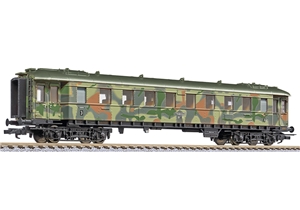 'Military Troop Transport' Train, BR 42 & 3 Coaches, Camouflage