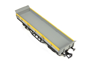 BR YCV 'Turbot' Bogie Ballast Wagon BR Engineers Grey & Yellow