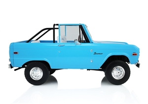 Top Gun Maverick (2022 Movie) Roosters Ford Bronco 1972