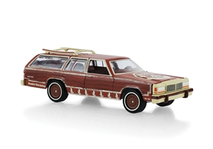 Ford LTD Country Squire 1981 - With Christmas Tree - Christmas 2026