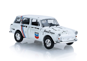 Club V Dub Series 22 - Volkswagen Type 3 Squareback 1966 - Chevron