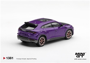 Lamborghini Urus Performante Viola Pasifae (RHD)