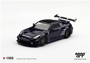 LB-Silhouette Works GT Nissan 35GT-RR Ver.2 Inozetek Edition (LHD)