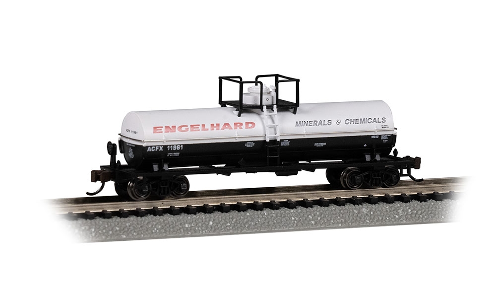 Chemical Tank Car - Engelhard #11961 With Large Dome