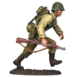 B25197 U.S. Infantryman Running, No 2, 1943-45​​​​​​