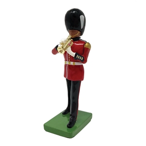 B48529 Grenadier Guards Bugler