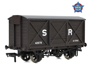 E87053 LSWR 10T Ventilated Van SR Brown (Early)