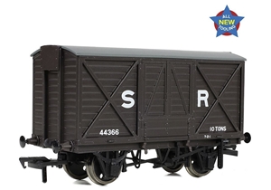 E87056 LSWR 10T Ventilated Van SR Brown (Early)