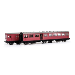 Coaches - OO Scale