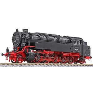 L131203 Steam locomotive BR84 