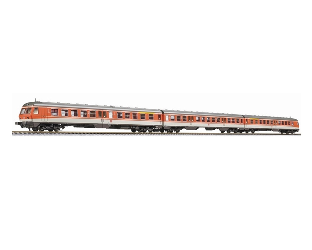 Diesel railcar, BR 614/914, blood orange/grey, 3-units, DB AG, era V